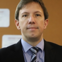 Envelhecer com dignidade: expans�o de Centros de Conviv�ncia