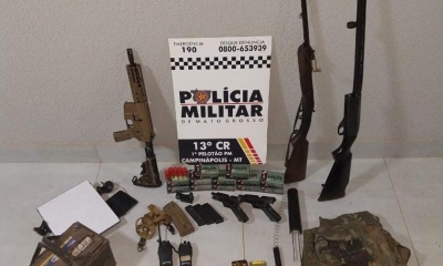 Polcia Militar prende faccionados com fuzil, espingarda, pistolas e mais de 300 munies