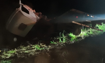 Motorista morre em tombamento de ve�culo na BR-158