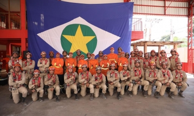 Trinta bombeiros concluem curso de Preven��o e Combate a Inc�ndios Florestais e v�o refor�ar a��es em MT