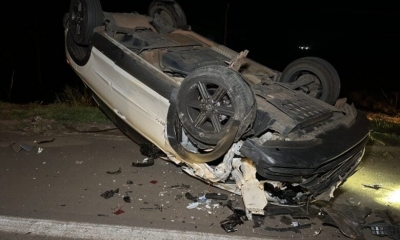 Acidente entre carro, utilit�rio e �nibus deixa ferido na BR-163