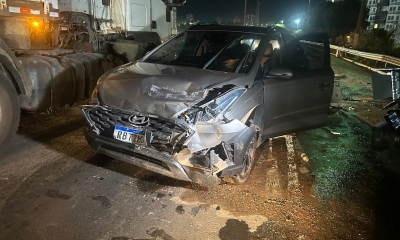 Motorista na contram�o foge ap�s acidente no viaduto da Miguel Sutil em Cuiab�