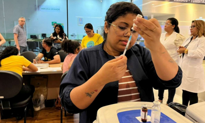 Secretaria de Sa�de promove mutir�o de vacina��o no V�rzea Grande Shopping