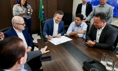 Governador assina autorizao para novo Trevo de Rondonpolis