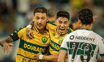 Cuiab encosta no G4 aps falhas de rivais na 32 rodada 