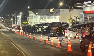 Operao Lei Seca prende oito condutores na avenida da FEB em Vrzea Grande