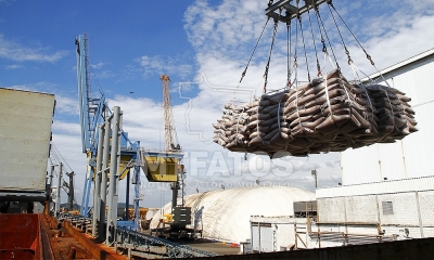 Brasil mantm ritmo firme nas exportaes de acar, mas preos em queda acendem alerta