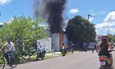 Pr�dio que funcionava como motel � atingido por inc�ndio em Rondon�polis (V�deo)