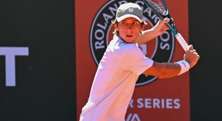 Leonardo Storck disputa os Jogos Sul-Americanos da Juventude e projeta calendário até Roland Garros