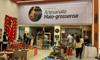 Artes�os de 14 cidades de MT ganham espa�o gratuito para expor e vender suas pe�as em Cuiab�
