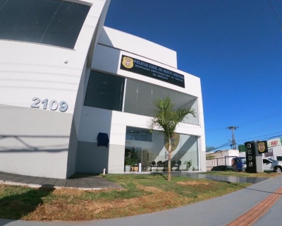 Pol�cia Civil prende marido ap�s esposa conseguir fugir em mercado e pedir socorro em delegacia