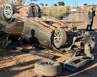 BMW capota aps atingir rotatria em Rondonpolis