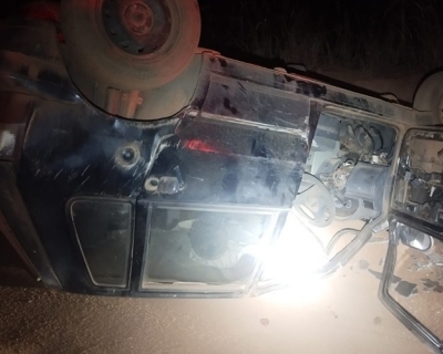  Veculo capota em estrada de terra e deixa ferido em Rondonpolis