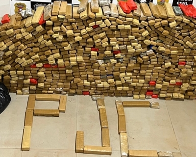 Pol�cia desarticula centro de distribui��o de drogas em Rondon�polis