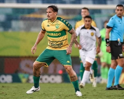 Gois e Cuiab se enfrentam neste sbado em duelo decisivo pela Srie B  