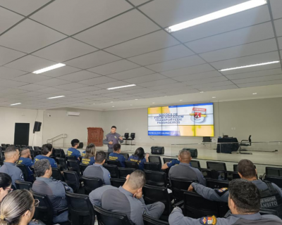 Ager e Pol�cia Militar participam de treinamento conjunto sobre fiscaliza��o do transporte intermunicipal
