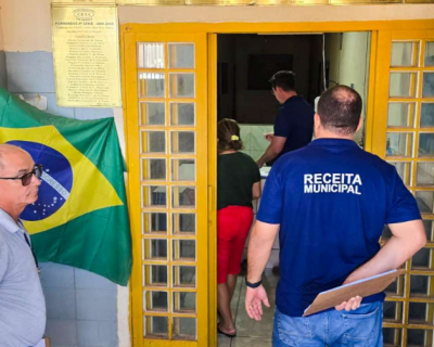 Auditores fiscais realizam operao para fiscalizar estabelecimentos educacionais em Vrzea Grande 