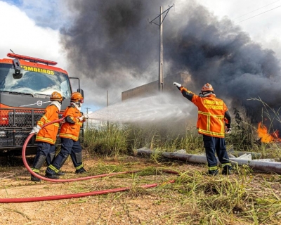 Corpo de Bombeiros alerta para queimadas urbanas e pede colabora��o da popula��o