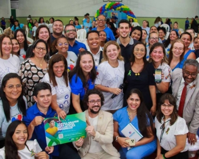 Prefeita sanciona lei que autoriza incluso do programa Autismo na Escola na rede municipal de Vrzea Grande