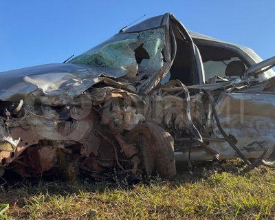 Coliso entre trs veculos deixa feridos na Serra da Petrovina
