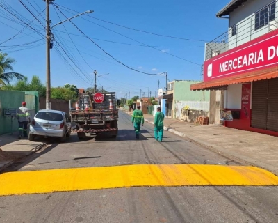 Vrzea Grande intensifica instalao de quebra-molas para garantir mais segurana viria
