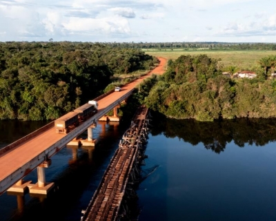 Governo de MT vai substituir mais de 1,3 mil pontes de madeira at� 2026
