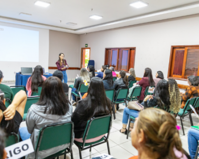 Professores de Cuiab recebem formao para aprimorar ensino da escrita