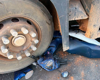 Acidente na BR-163 em Sorriso deixa passageira de moto ferida
