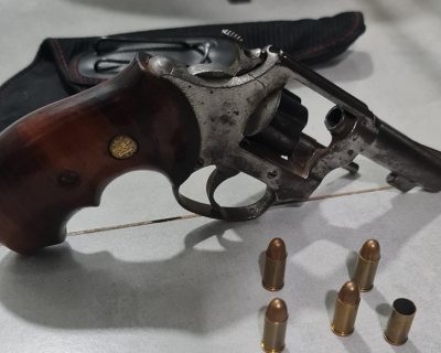 Pol�cia Civil prende dupla que estava furtando m�dulos eletr�nicos de caminh�es em Sinop