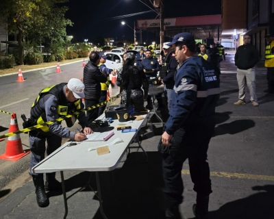 Operao Lei Seca prende 11 condutores alcoolizados e remove 29 veculos em Cuiab