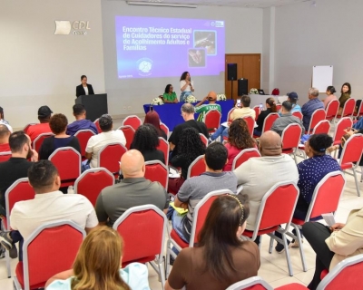 Setasc promove Encontro Tcnico para Cuidadores do Servio de Acolhimento para Adultos e Famlias