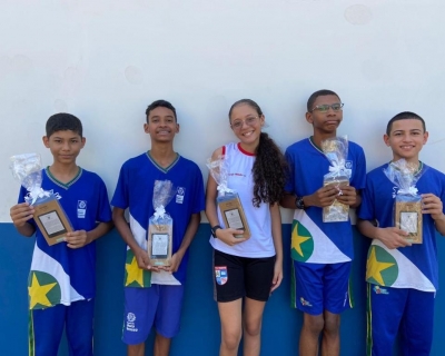 Estudantes da EE Hlio Palma de Arruda so premiados em campanha contra violncia e no simulado do Saeb