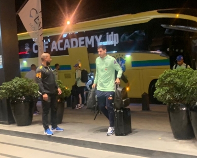 Sele��o brasileira chega a Montevid�u e ter� pelo menos uma mudan�a contra o Uruguai