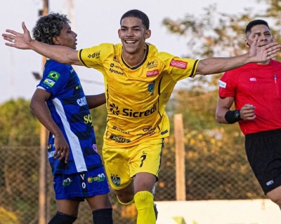 Nova Mutum vence com goleada e assegura vaga nas semifinais 