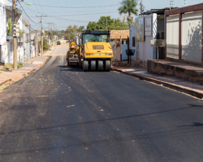 Obras de pavimentao no Parque Cuiab avanam e beneficiam populao