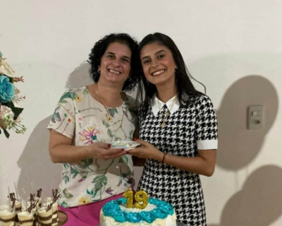 Motorista que matou m�e e filha estava com CNH cassada. Imagens fortes