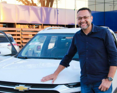 Vrzea Grande recebe caminhonete para reforar aes da agricultura familiar