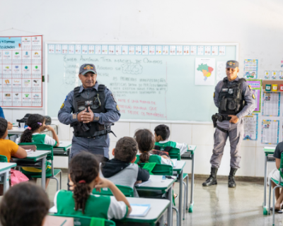 Projeto Guardio Escolar leva policiais s EMEBs de Cuiab para reforar segurana e cidadania