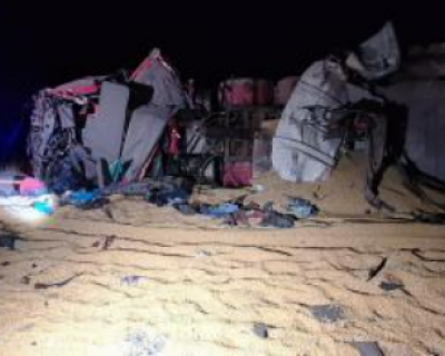 Homem morre e outro fica ferido em acidente entre carretas na BR-364