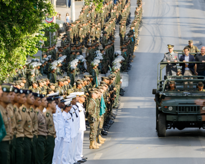 Mais de 8 mil pessoas participam do desfile cvico-militar de 7 de Setembro em Cuiab