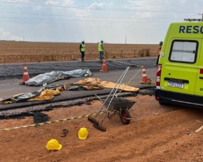 Trs trabalhadores morrem em acidente com rolo compactador em obra da BR-163