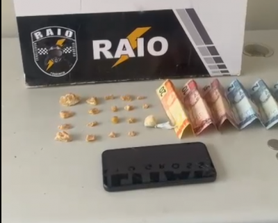 Companhia Raio prende dupla por tr�fico de drogas e apreende diversas por��es de coca�na em Cuiab�