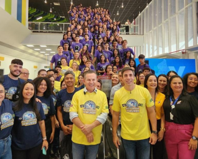 Estudantes da rede estadual embarcam para intercmbio na Inglaterra cheios de expectativas