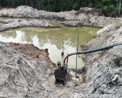 Batalh�o Ambiental fecha garimpo ilegal e apreende maquin�rios em Colniza