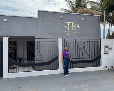 Empreendedora de gua Boa investe no comrcio de cosmticos e impulsiona vendas