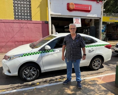 Taxista realiza sonho e conquista veculo prprio com crdito da Desenvolve MT