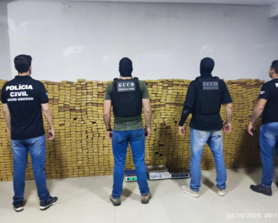 Pol�cia Civil apreende carregamento de quase 2 mil tabletes de maconha em Cuiab�