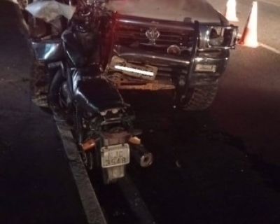 Motociclista morre em coliso com caminhonete na BR-364, em Cuiab