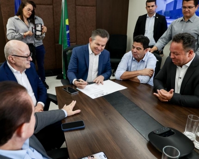 Governador assina autorizao para novo Trevo de Rondonpolis