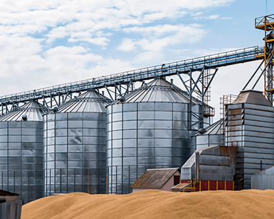 Incio da safra 25/26 expe desafios no crdito e agrava dficit de armazenagem em Mato Grosso